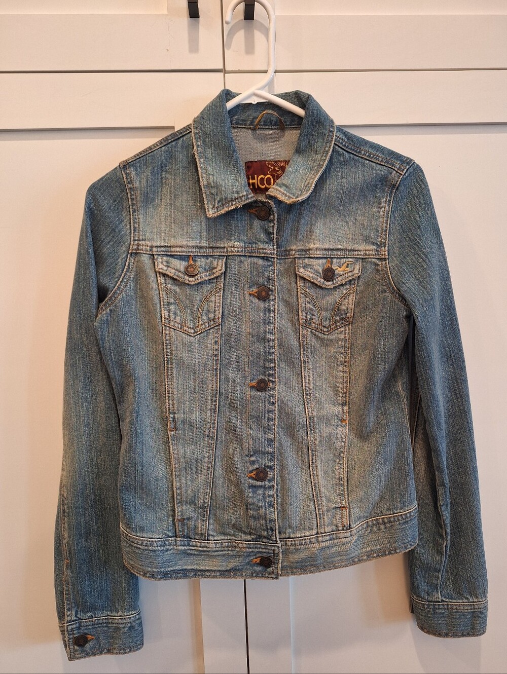 HCO (Hollister) Light Blue Denim Jacket Size Medium EUC
